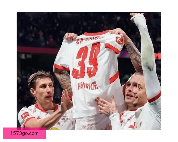 不莱梅盼斯图加特杯赛英雄挺身而出